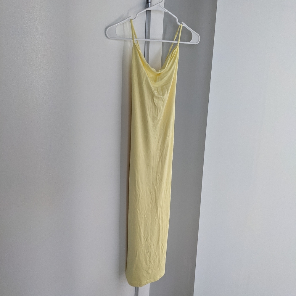 Privacy Please Christie Midi Dress Size M